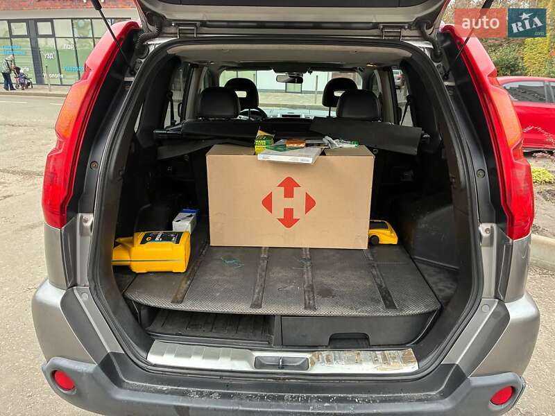 Позашляховик / Кросовер Nissan X-Trail 2008 в Києві фото 7 Позашляховик / Кросовер Nissan X-Trail 2008 в Києві