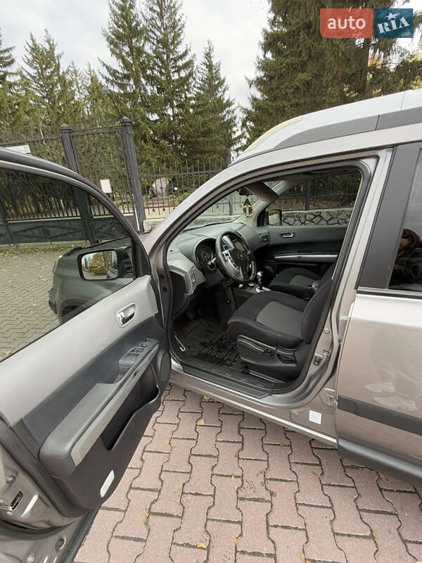 Позашляховик / Кросовер Nissan X-Trail 2008 в Миргороді фото 2 Позашляховик / Кросовер Nissan X-Trail 2008 в Миргороді