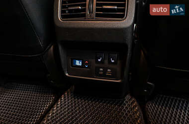 Позашляховик / Кросовер Nissan X-Trail 2023 в  фото 23 Позашляховик / Кросовер Nissan X-Trail 2023 в