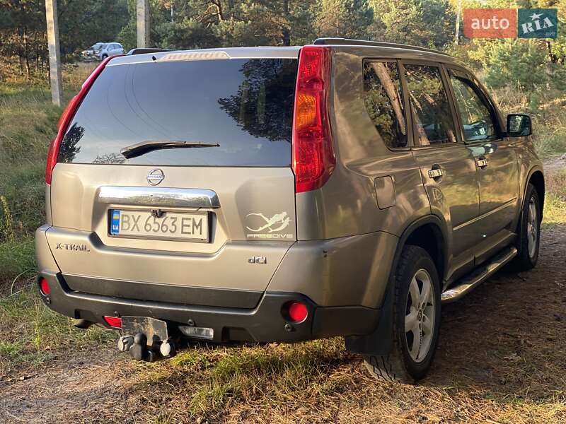 Внедорожник / Кроссовер Nissan X-Trail 2008 в Нетешине фото 7 Внедорожник / Кроссовер Nissan X-Trail 2008 в Нетешине