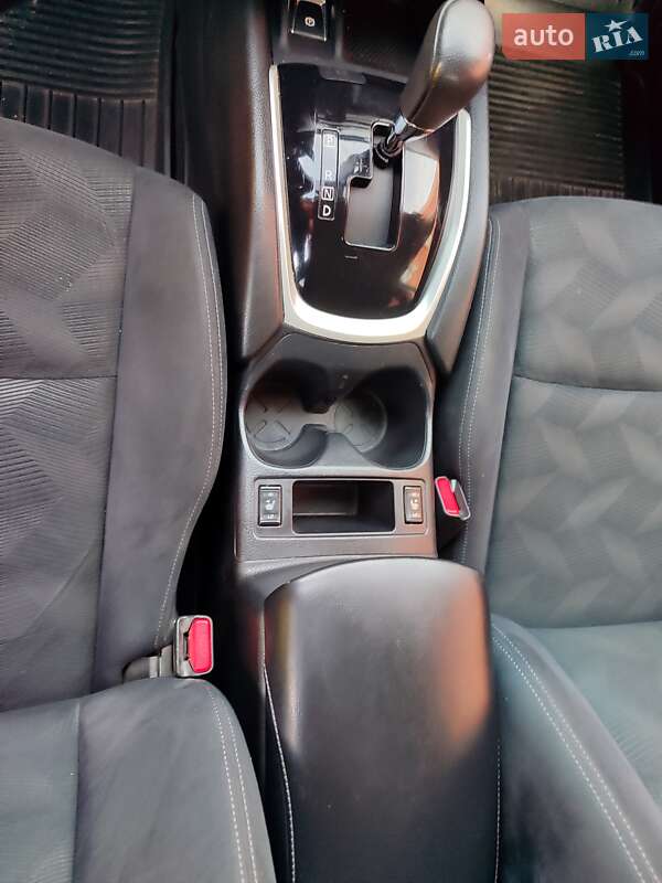 Позашляховик / Кросовер Nissan X-Trail 2015 в Любомлі фото 16 Позашляховик / Кросовер Nissan X-Trail 2015 в Любомлі