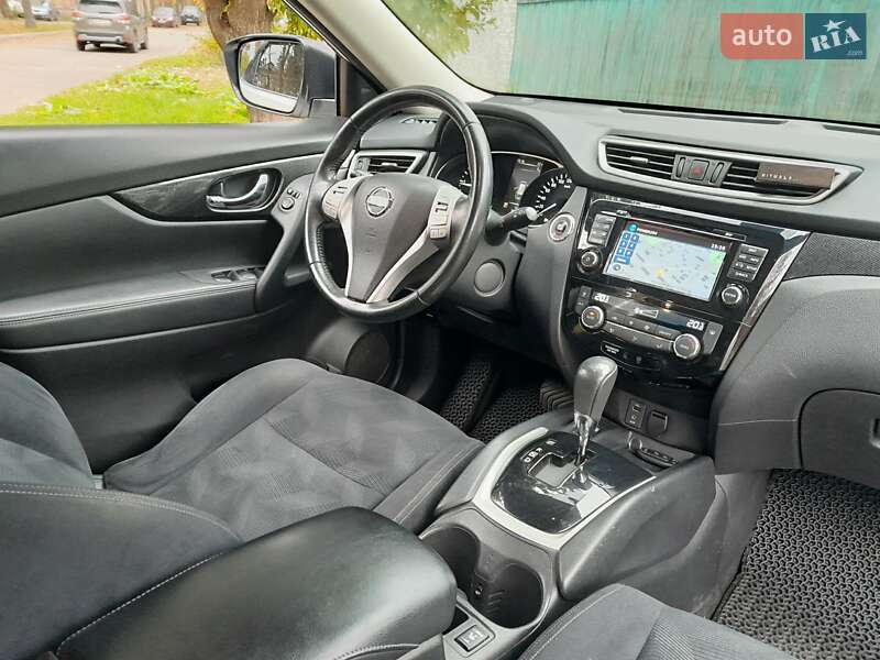Позашляховик / Кросовер Nissan X-Trail 2016 в Києві фото 5 Позашляховик / Кросовер Nissan X-Trail 2016 в Києві