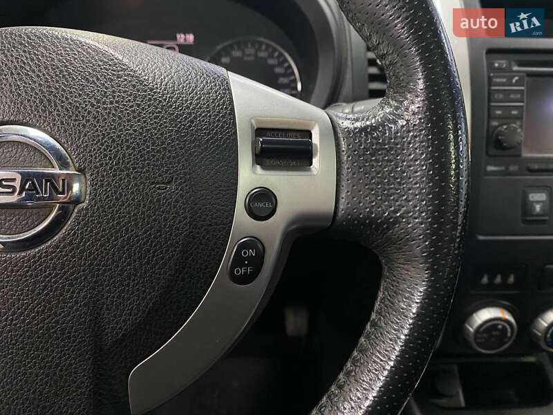 Внедорожник / Кроссовер Nissan X-Trail 2012 в Киеве
