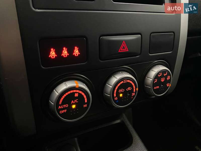 Внедорожник / Кроссовер Nissan X-Trail 2012 в Киеве