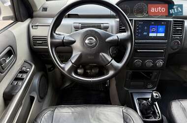 Внедорожник / Кроссовер Nissan X-Trail 2003 в  фото 54 Внедорожник / Кроссовер Nissan X-Trail 2003 в