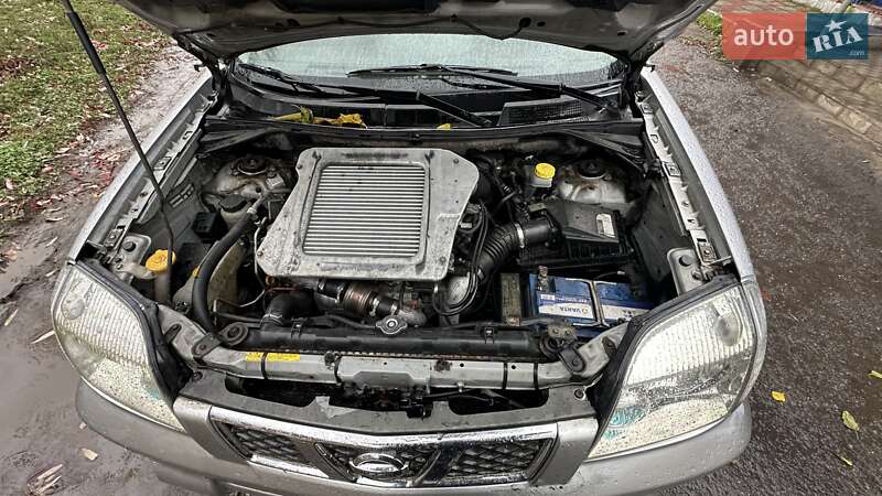 Внедорожник / Кроссовер Nissan X-Trail 2004 в Славянске