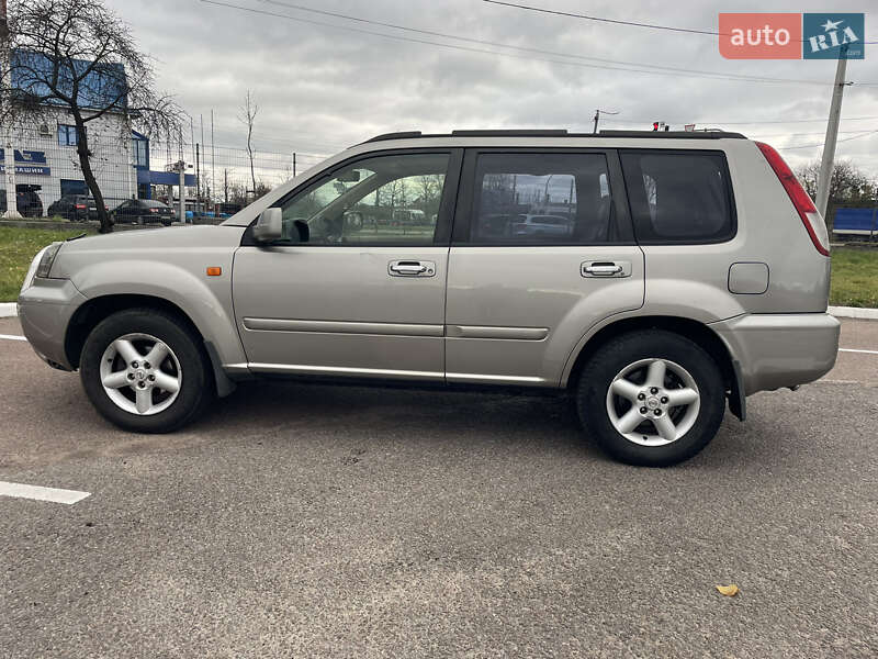 Внедорожник / Кроссовер Nissan X-Trail 2003 в Житомире