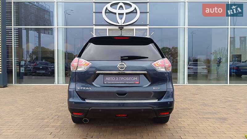 Позашляховик / Кросовер Nissan X-Trail 2015 в Києві