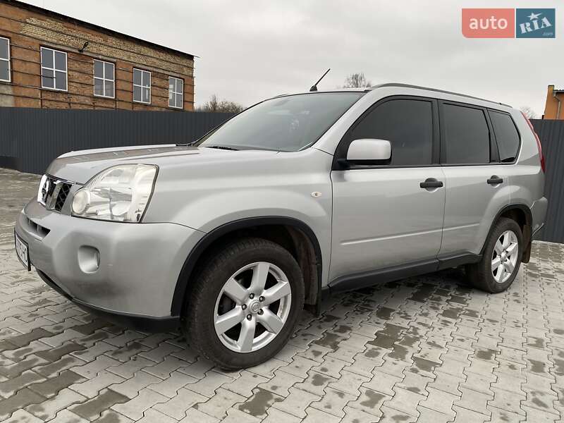 Внедорожник / Кроссовер Nissan X-Trail 2008 в Нововолынске