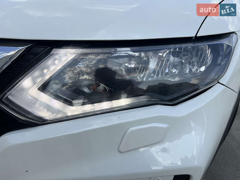 Внедорожник / Кроссовер Nissan X-Trail 2018 в Киеве