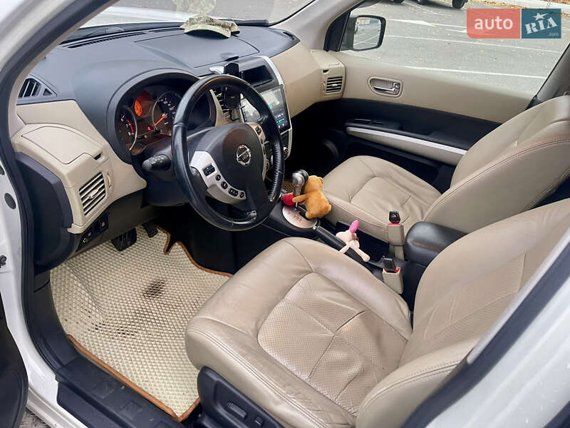 Позашляховик / Кросовер Nissan X-Trail 2007 в Києві фото 13 Позашляховик / Кросовер Nissan X-Trail 2007 в Києві
