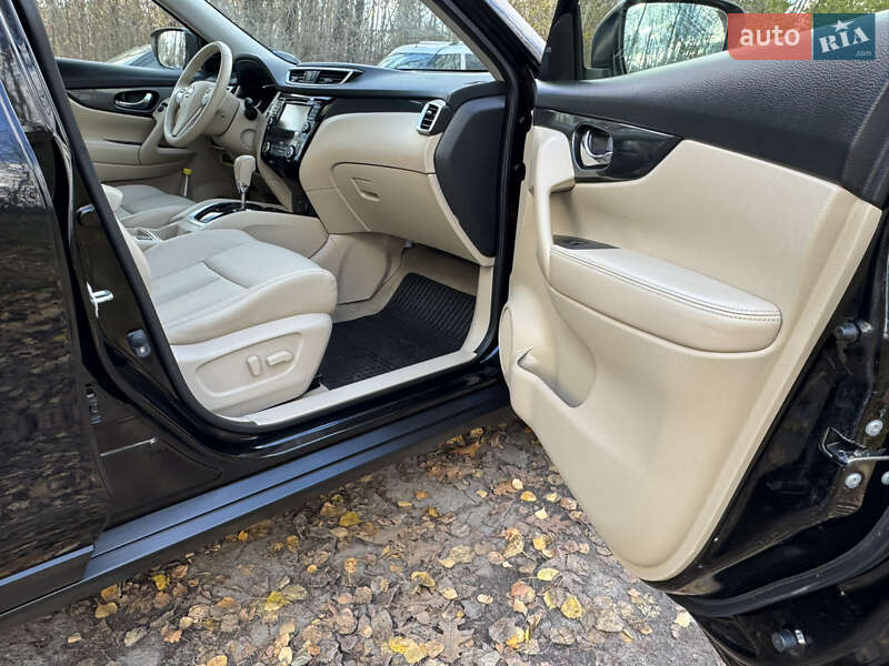 Позашляховик / Кросовер Nissan X-Trail 2017 в Бердичеві