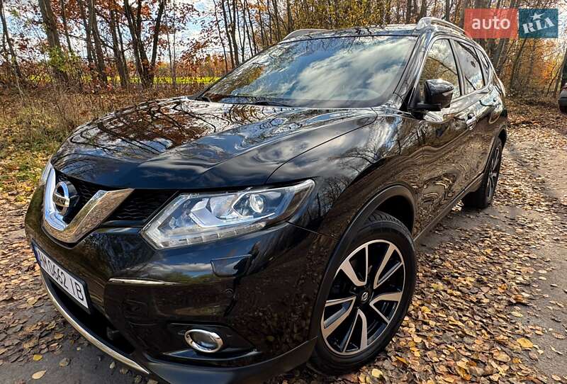 Позашляховик / Кросовер Nissan X-Trail 2017 в Бердичеві