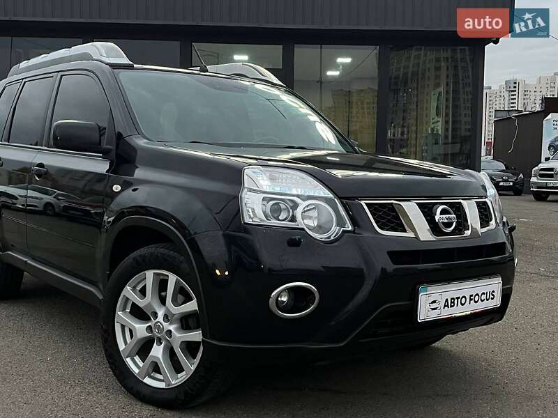 Внедорожник / Кроссовер Nissan X-Trail 2014 в Киеве фото 2 Внедорожник / Кроссовер Nissan X-Trail 2014 в Киеве