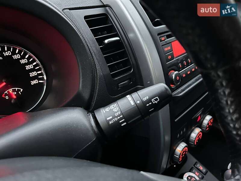 Внедорожник / Кроссовер Nissan X-Trail 2014 в Киеве фото 23 Внедорожник / Кроссовер Nissan X-Trail 2014 в Киеве