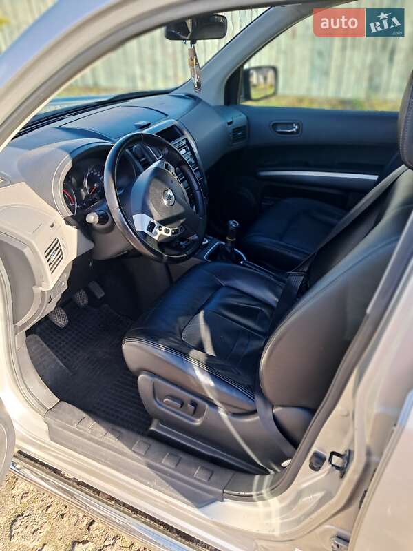 Позашляховик / Кросовер Nissan X-Trail 2007 в Черкасах