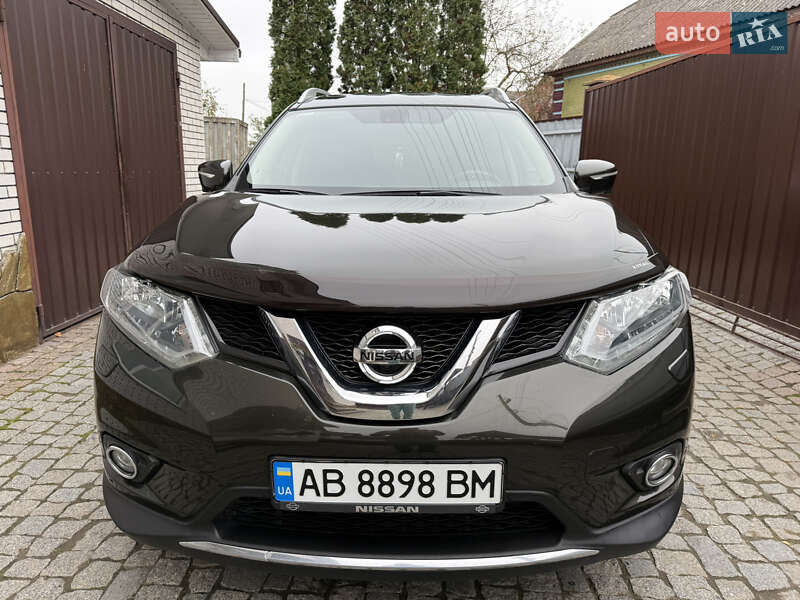 Позашляховик / Кросовер Nissan X-Trail 2017 в Вінниці