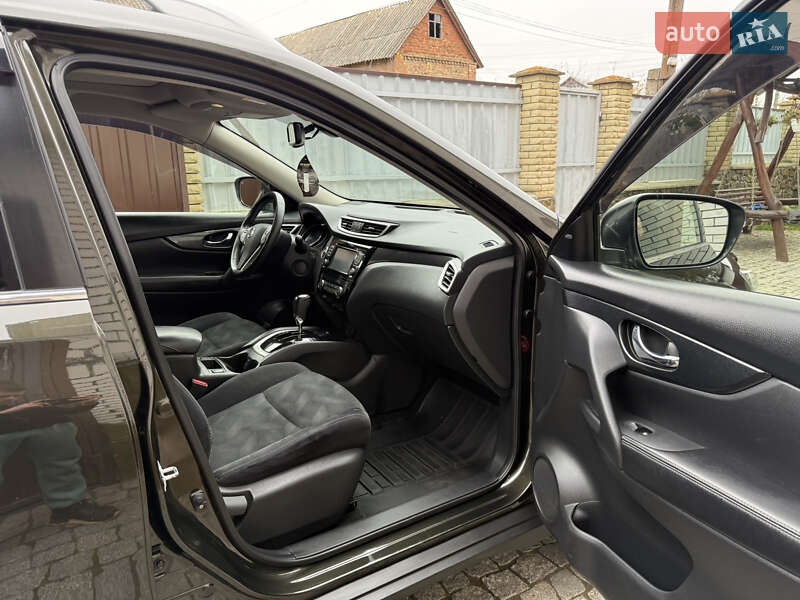 Позашляховик / Кросовер Nissan X-Trail 2017 в Вінниці