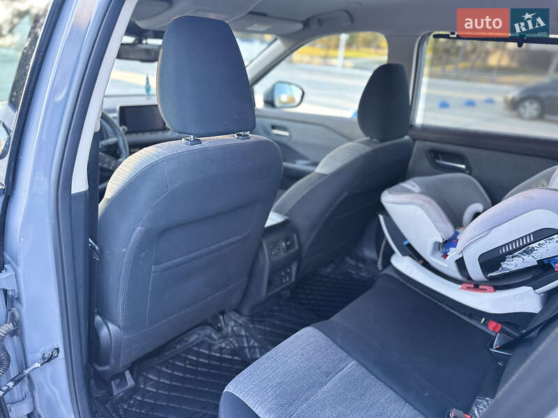 Внедорожник / Кроссовер Nissan X-Trail 2023 в Измаиле фото 6 Внедорожник / Кроссовер Nissan X-Trail 2023 в Измаиле