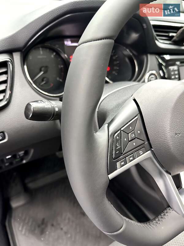 Внедорожник / Кроссовер Nissan X-Trail 2017 в Тернополе