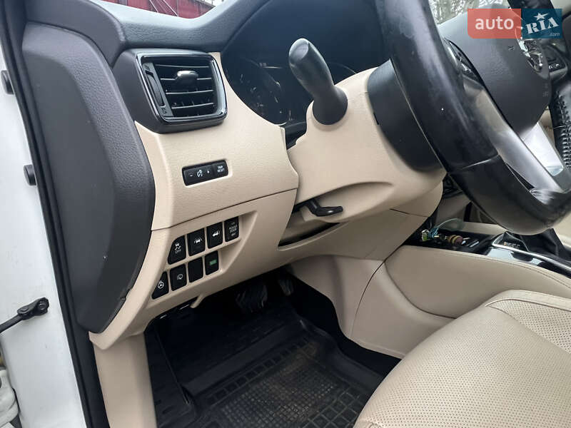 Внедорожник / Кроссовер Nissan X-Trail 2018 в Чернобае