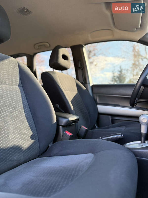 Внедорожник / Кроссовер Nissan X-Trail 2011 в Обухове