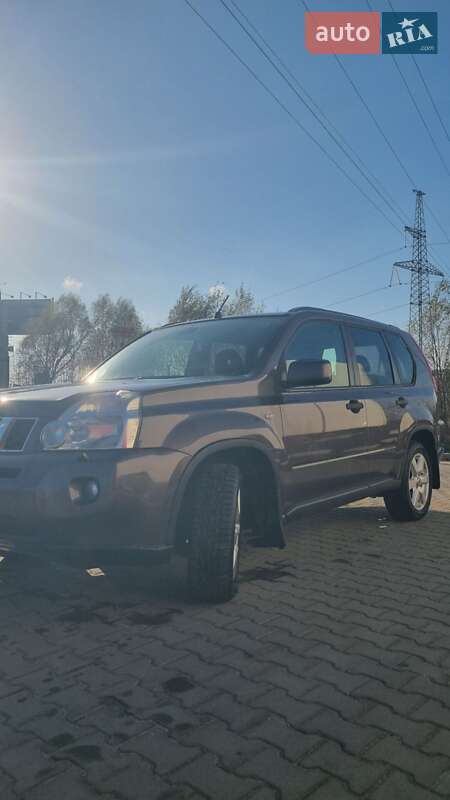 Внедорожник / Кроссовер Nissan X-Trail 2009 в Киеве