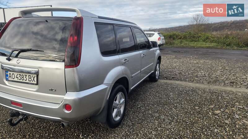 Внедорожник / Кроссовер Nissan X-Trail 2004 в Тячеве фото 7 Внедорожник / Кроссовер Nissan X-Trail 2004 в Тячеве
