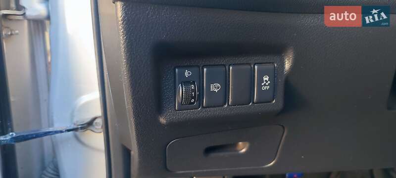 Внедорожник / Кроссовер Nissan X-Trail 2013 в Десне фото 11 Внедорожник / Кроссовер Nissan X-Trail 2013 в Десне