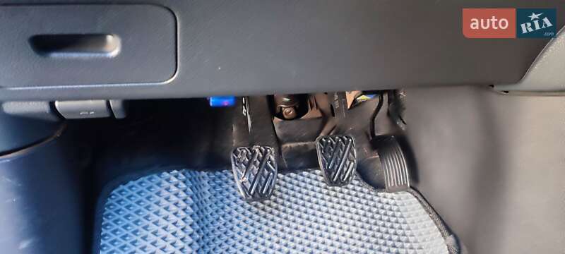 Внедорожник / Кроссовер Nissan X-Trail 2013 в Десне фото 16 Внедорожник / Кроссовер Nissan X-Trail 2013 в Десне