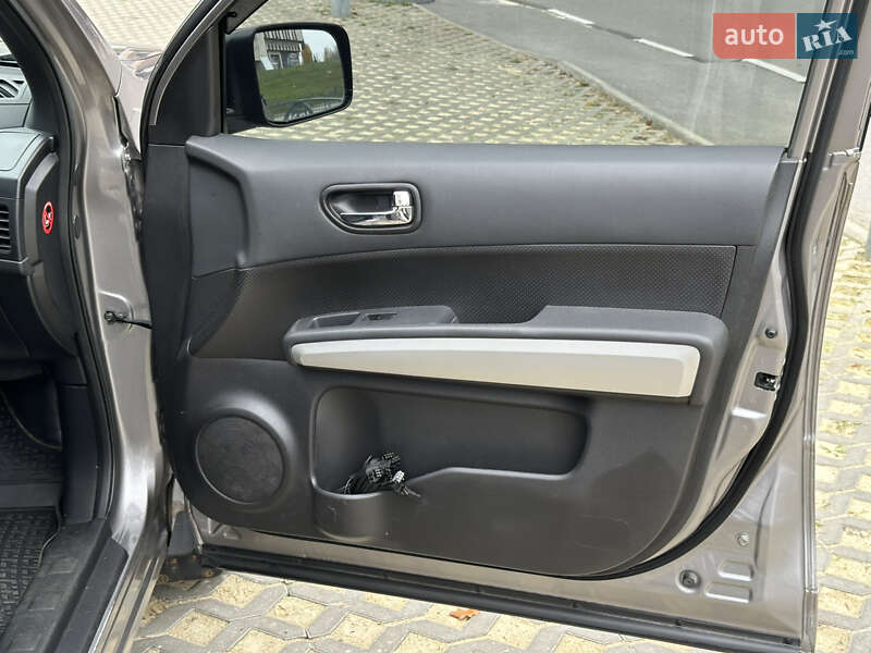 Внедорожник / Кроссовер Nissan X-Trail 2012 в Харькове