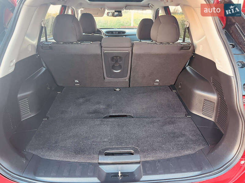 Внедорожник / Кроссовер Nissan X-Trail 2018 в Луцке фото 10 Внедорожник / Кроссовер Nissan X-Trail 2018 в Луцке