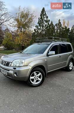 Позашляховик / Кросовер Nissan X-Trail 2003 в Слов'янську