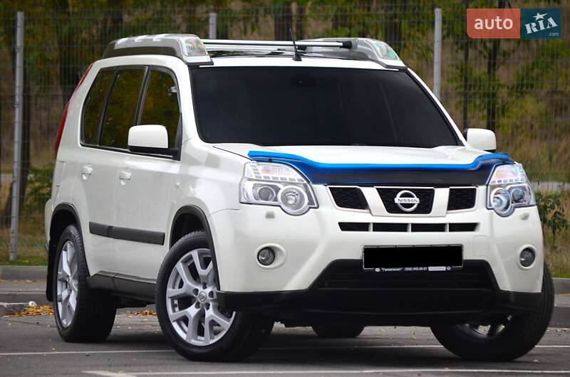 Внедорожник / Кроссовер Nissan X-Trail 2013 в Днепре