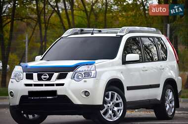 Позашляховик / Кросовер Nissan X-Trail 2013 в Дніпрі