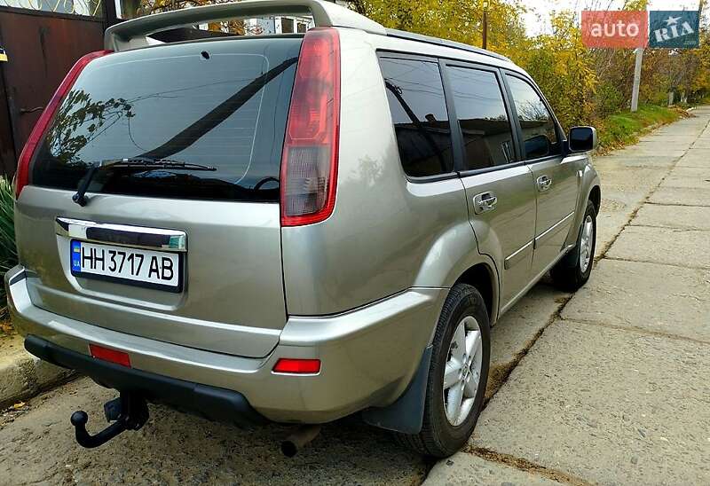 Внедорожник / Кроссовер Nissan X-Trail 2004 в Рени фото 4 Внедорожник / Кроссовер Nissan X-Trail 2004 в Рени