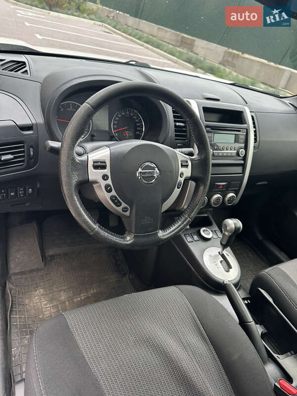 Внедорожник / Кроссовер Nissan X-Trail 2013 в Киеве фото 24 Внедорожник / Кроссовер Nissan X-Trail 2013 в Киеве