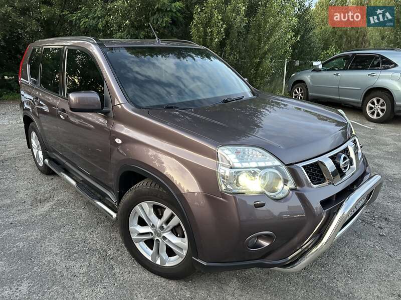 Внедорожник / Кроссовер Nissan X-Trail 2012 в Киеве фото Внедорожник / Кроссовер Nissan X-Trail 2012 в Киеве