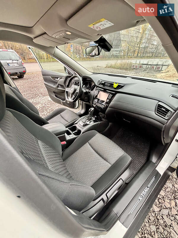 Позашляховик / Кросовер Nissan X-Trail 2020 в Києві