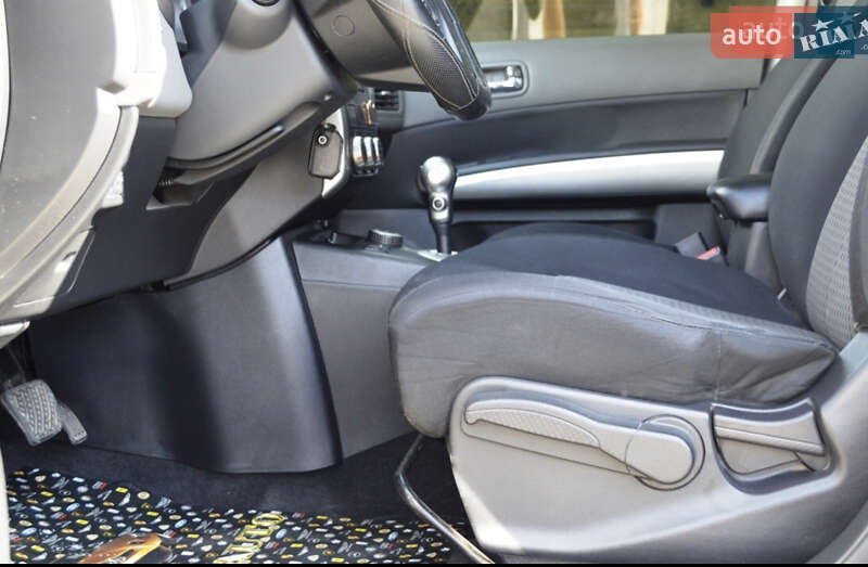 Внедорожник / Кроссовер Nissan X-Trail 2008 в Одессе фото 6 Внедорожник / Кроссовер Nissan X-Trail 2008 в Одессе