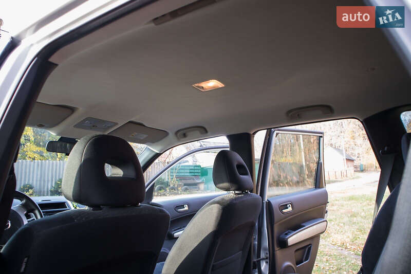 Позашляховик / Кросовер Nissan X-Trail 2014 в Лубнах