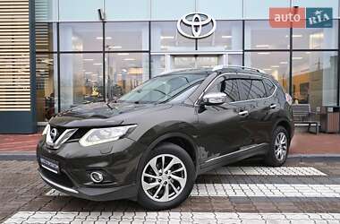 Позашляховик / Кросовер Nissan X-Trail 2014 в Києві