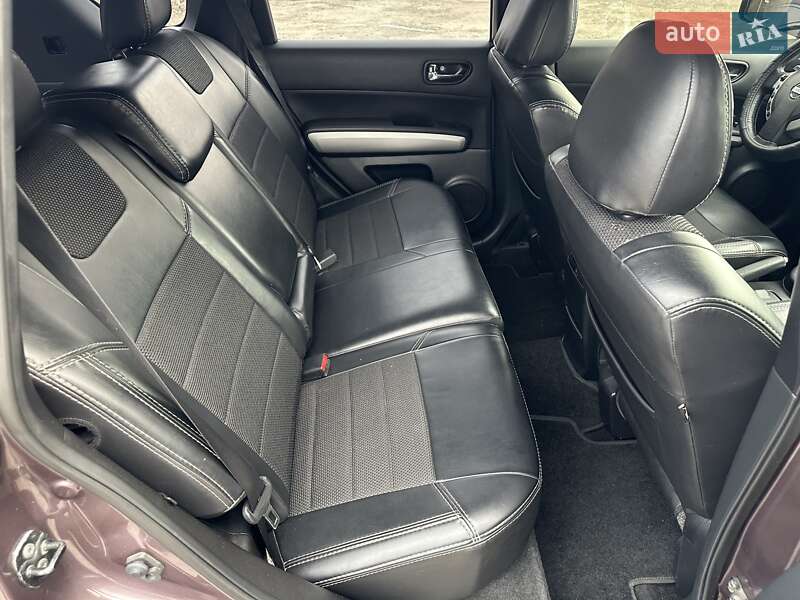 Позашляховик / Кросовер Nissan X-Trail 2012 в Києві