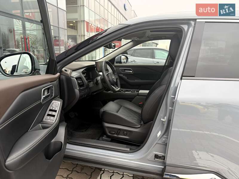 Внедорожник / Кроссовер Nissan X-Trail 2022 в Киеве