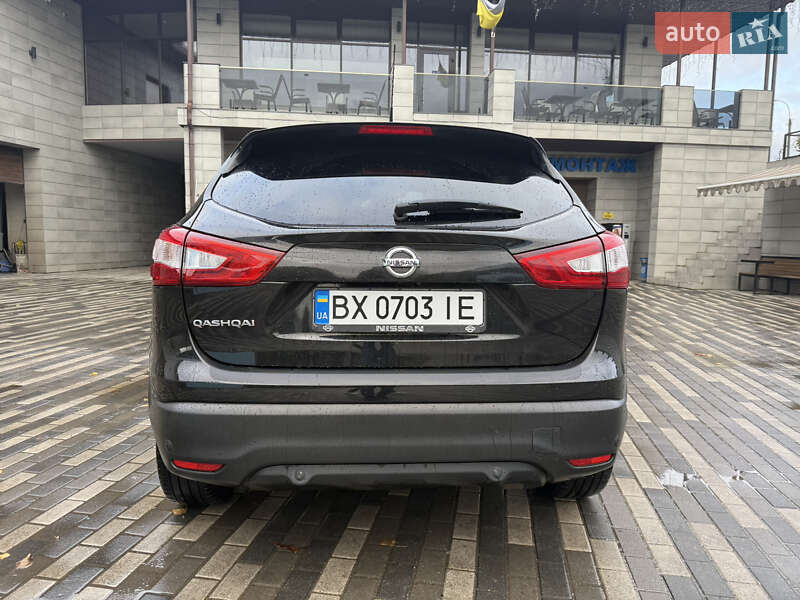 Позашляховик / Кросовер Nissan X-Trail 2015 в Старокостянтинові