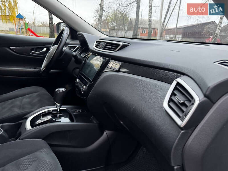 Внедорожник / Кроссовер Nissan X-Trail 2017 в Ахтырке фото 56 Внедорожник / Кроссовер Nissan X-Trail 2017 в Ахтырке