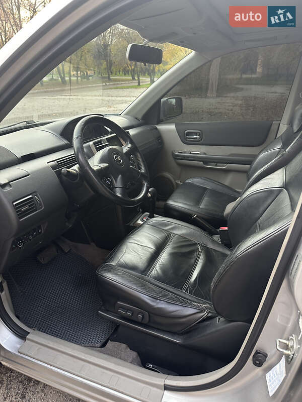 Внедорожник / Кроссовер Nissan X-Trail 2005 в Херсоне фото 7 Внедорожник / Кроссовер Nissan X-Trail 2005 в Херсоне