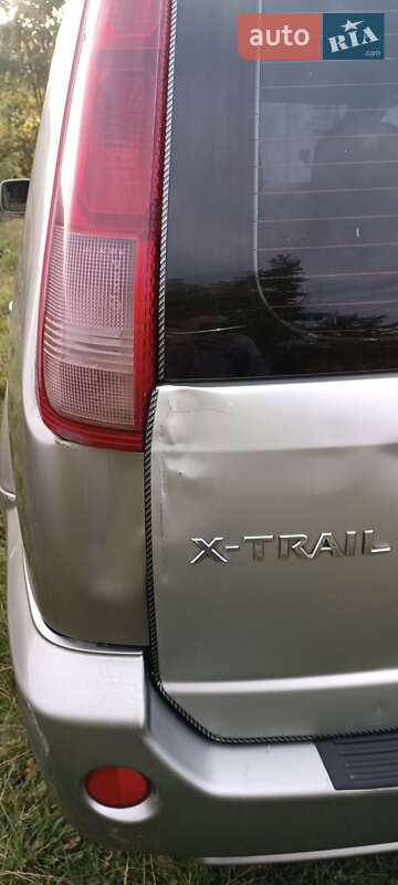 Внедорожник / Кроссовер Nissan X-Trail 2005 в Чорткове