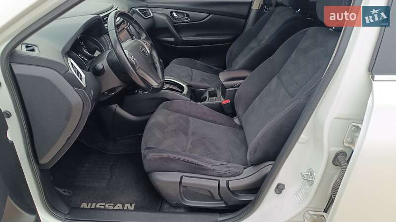 Внедорожник / Кроссовер Nissan X-Trail 2015 в Киеве фото 12 Внедорожник / Кроссовер Nissan X-Trail 2015 в Киеве