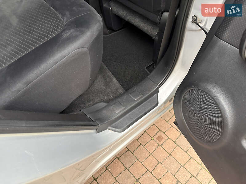 Внедорожник / Кроссовер Nissan X-Trail 2011 в Киеве фото 104 Внедорожник / Кроссовер Nissan X-Trail 2011 в Киеве